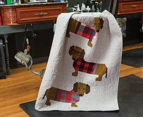 PATTERN DOGS in SWEATERS Quilt and Pillow pattern 2 sizes with Dachsunds Doxie Dogs    We combine shipping