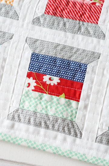 PATTERN mini quilt wall hanging SPOOLS so Cute
