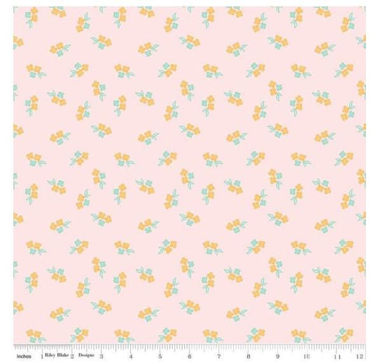 FABRIC SUMMER SKIES Foral on blush pink Riley Blake