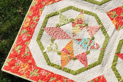 Clearance PATTERN SUMMER STARS Wall Quilt and Table Topper